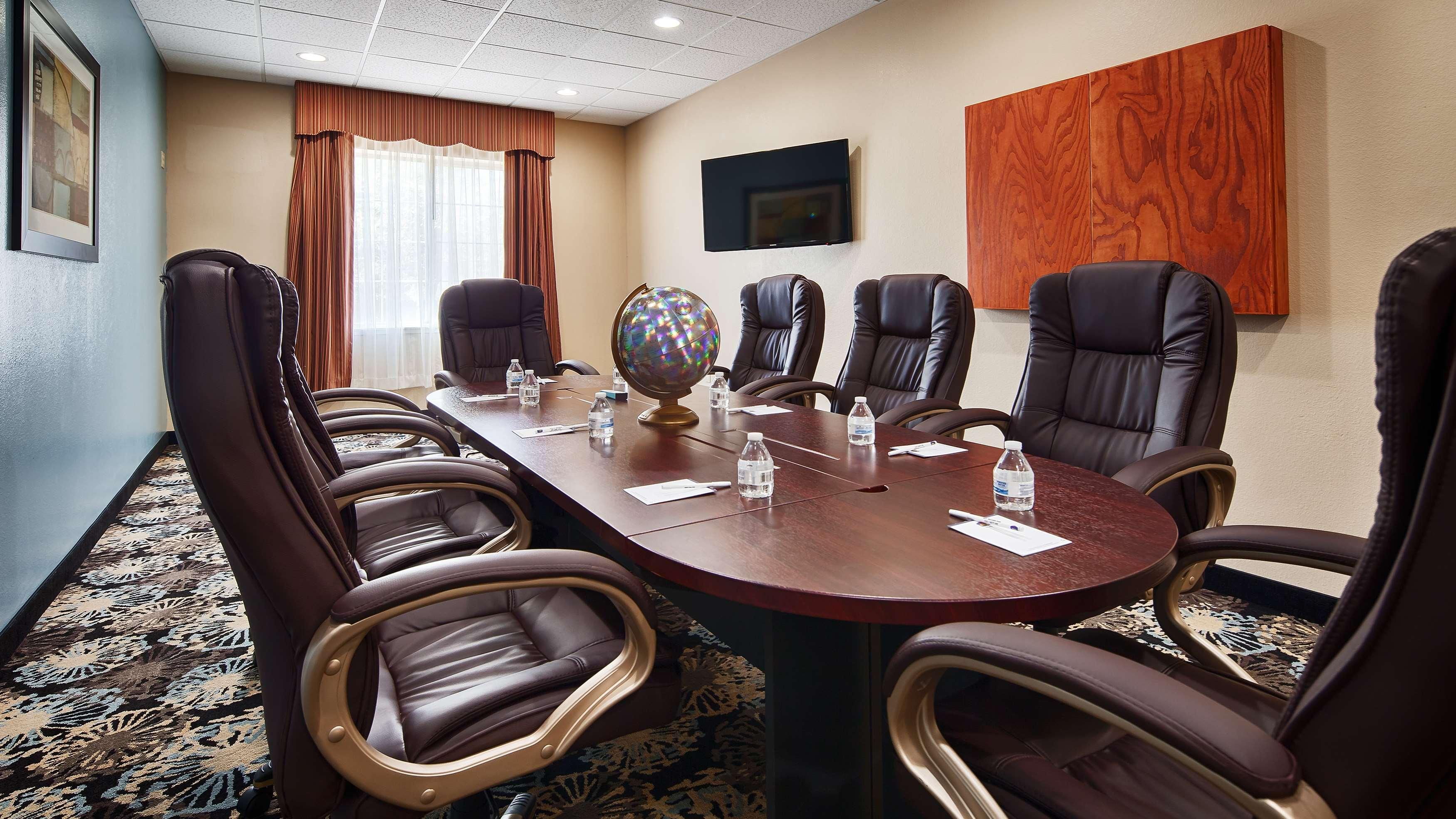 Hotel Western And 3*