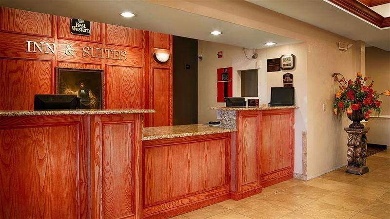 Hotel Western And